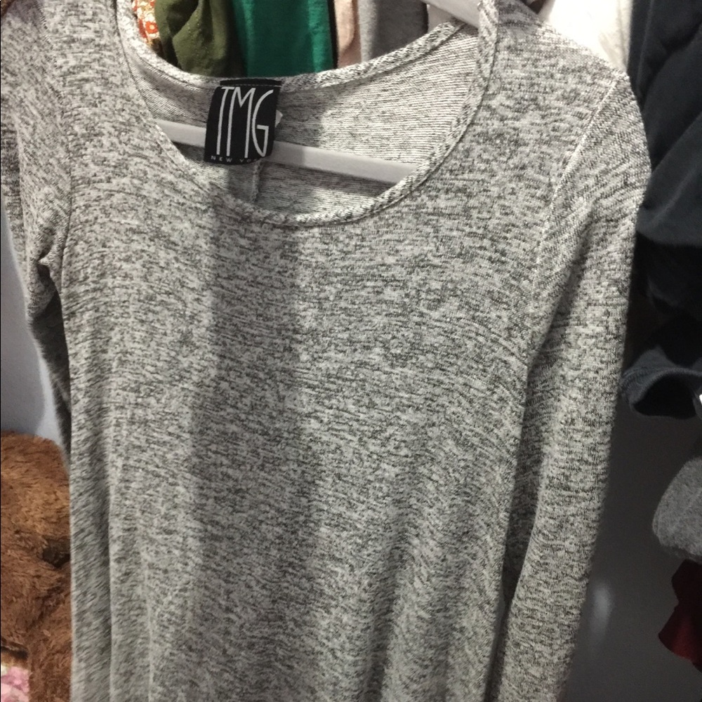 Long sleeve gray dress